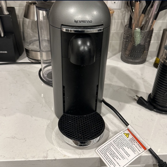 Nespresso Vertuo w/ electric frother.